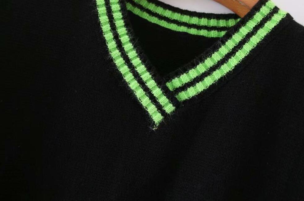 Preppy Style Green Strip Black Knitted Sweater Vest Women 90's Vintage Korean Clothing Striped V Neck Tank Top Y2K Knitwear 210429