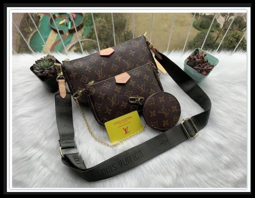 Luxurys bags Messenger Bag Women Totes Fashion LV LOUIS Bags Vintage printing Shoulder Bags classic crossbody bag Vitton 689, Golden;silver
Luxurys bags Messenger Bag Women Totes Fashion LV LOUIS Bags Vintage printing Shoulder Bags classic crossbody bag Vitton 689, Golden;silver