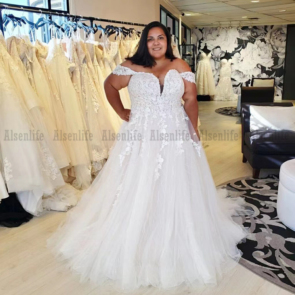 African Plus Size A Line Wedding Dress 2022 Off Shoulder Lace Appliques Tulle Nigeria Country Lace Bridal Gowns