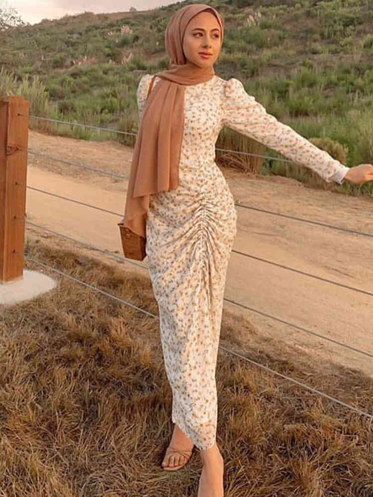 Casual Dresses Muslim Fashion Hijab Dress Printed Abayas for Women Turkish Dubai Abaya Islam Clothing Musulman De Mode Vestidos La, Beige dress
Casual Dresses Muslim Fashion Hijab Dress Printed Abayas for Women Turkish Dubai Abaya Islam Clothing Musulman De Mode Vestidos La, Beige dress