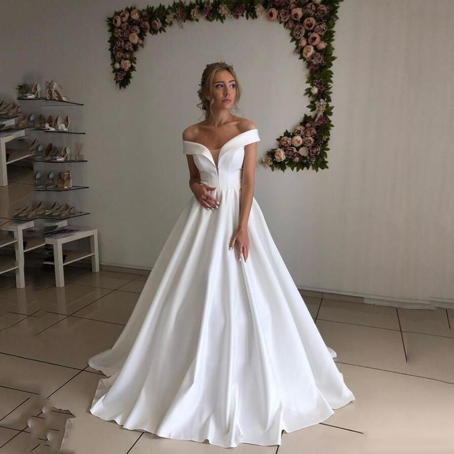 Custom Off Shoulder Short Sleeves Wedding Dresses 2022 Lace-Up Back Sweep Train Satin A Line Wedding Bridal Gowns