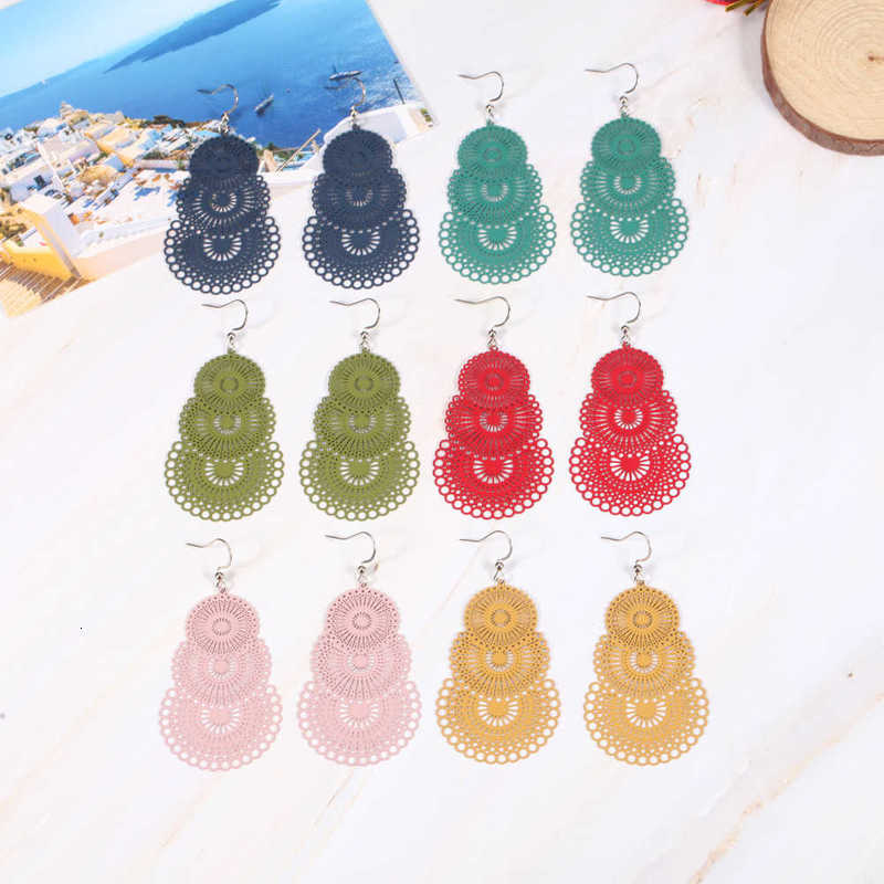 earring exaggerated three-layer circle with hollowed out carving and exquisite color prerving earrings, Golden
earring exaggerated three-layer circle with hollowed out carving and exquisite color prerving earrings, Golden