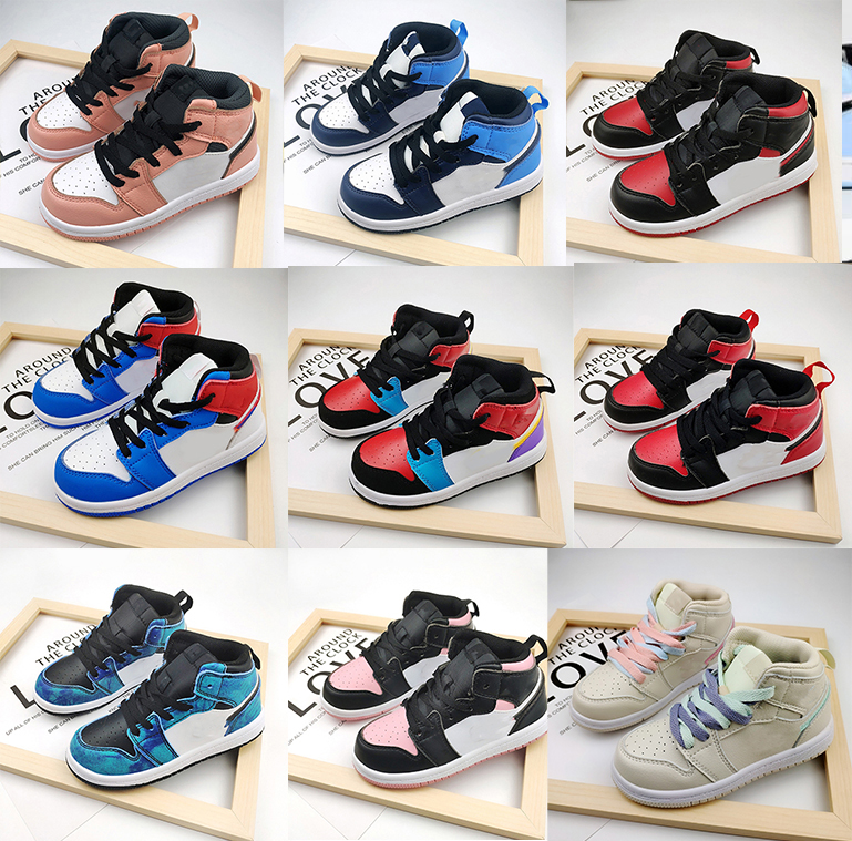 Kids Birthday Gift 1s Basketball Shoes Children Boy Girl 1 Bred Black Red White Sneakers Boys girls Summer Outdoor Sports trainer, Please select the shoes
Kids Birthday Gift 1s Basketball Shoes Children Boy Girl 1 Bred Black Red White Sneakers Boys girls Summer Outdoor Sports trainer, Please select the shoes