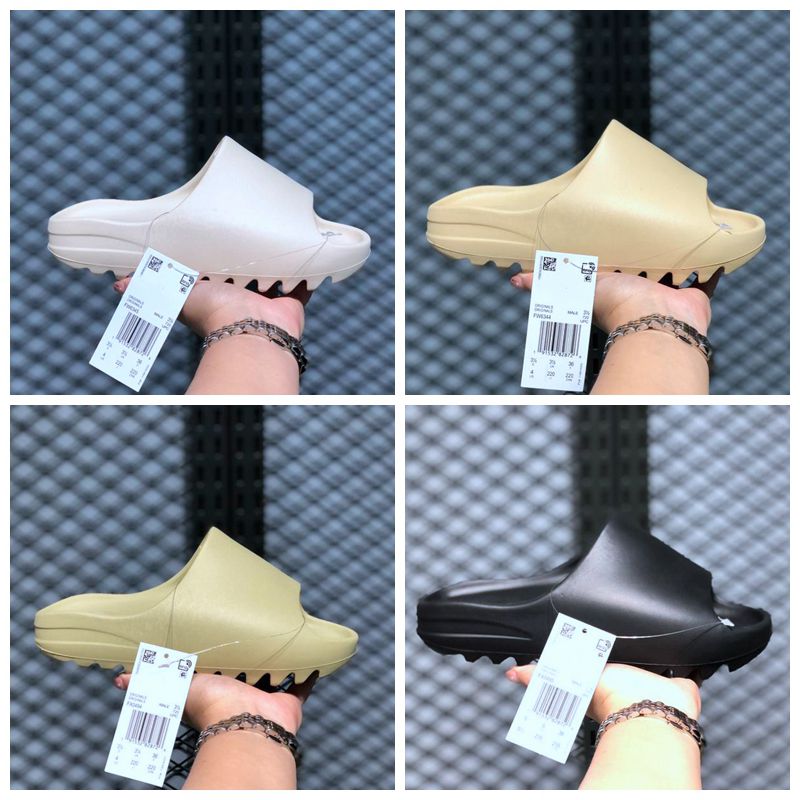 2021 fashion slippers graffiti bone non-slip design summer brown flat men's and women's beach sandals foam runners size 36-45
2021 fashion slippers graffiti bone non-slip design summer brown flat men's and women's beach sandals foam runners size 36-45