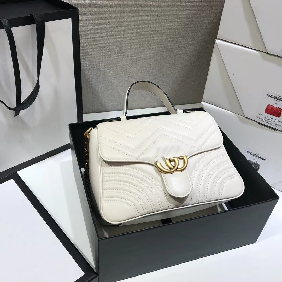 CORA Womens Luxurys Designers Bags Fashion and Comfortable Ladies Shoulder Bag Saddle Premium Luxury with Original Box
CORA Womens Luxurys Designers Bags Fashion and Comfortable Ladies Shoulder Bag Saddle Premium Luxury with Original Box