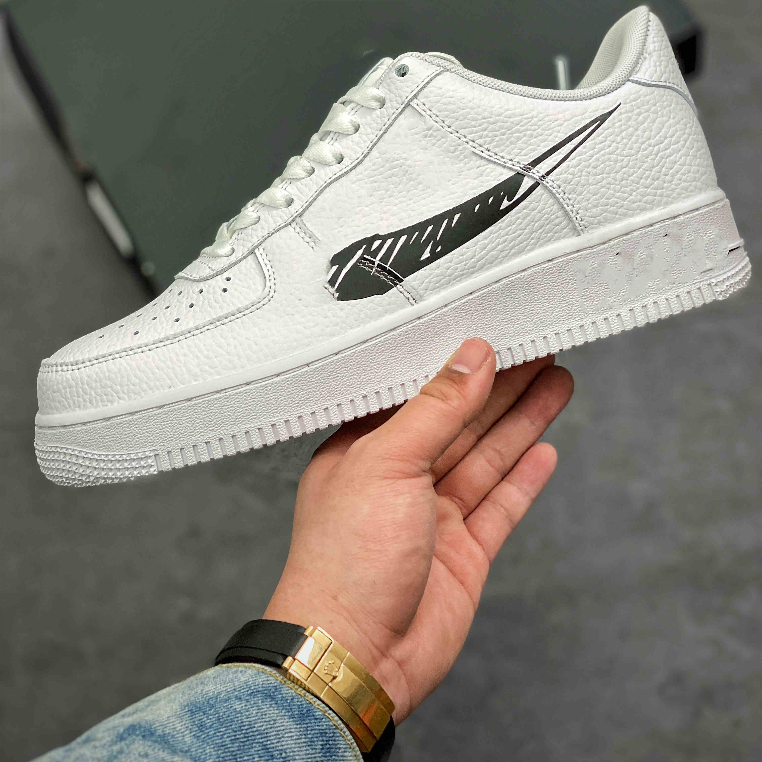 1 Low White Black Casual shoes CW7581-101 with WHITE BLACK WHITE chaussures pour hommes Schoenen Top 36-45 new top 2021