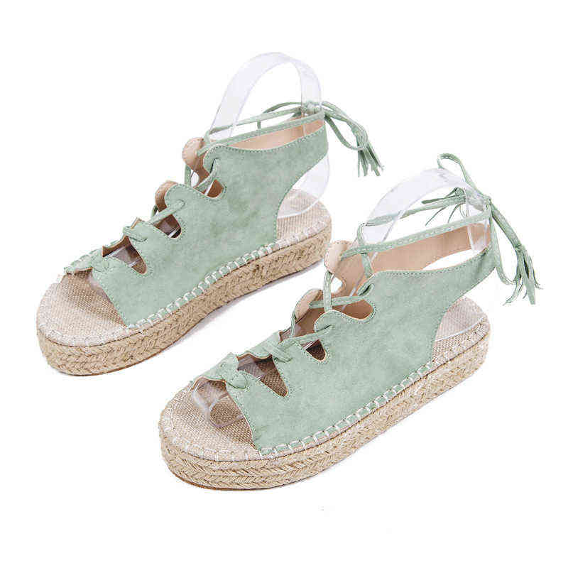 2022 new large thick soled flat heel Roman lace up women's sandals