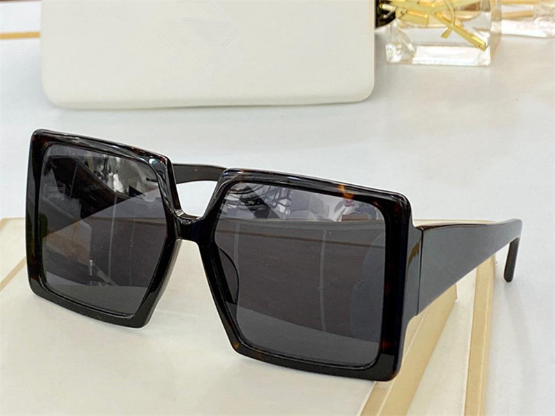 4858 Fashion Sunglasses Summer style Gradient lens UV 400 Protection for Women and Men Vintage outer Plank Square Big Full frame Top Quality, White;black
4858 Fashion Sunglasses Summer style Gradient lens UV 400 Protection for Women and Men Vintage outer Plank Square Big Full frame Top Quality, White;black