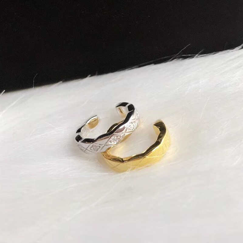 Elegant Gold Tone 925 Sterling Silver Ear Cuff Earrings with Lozenge Pattern for Special Occasions