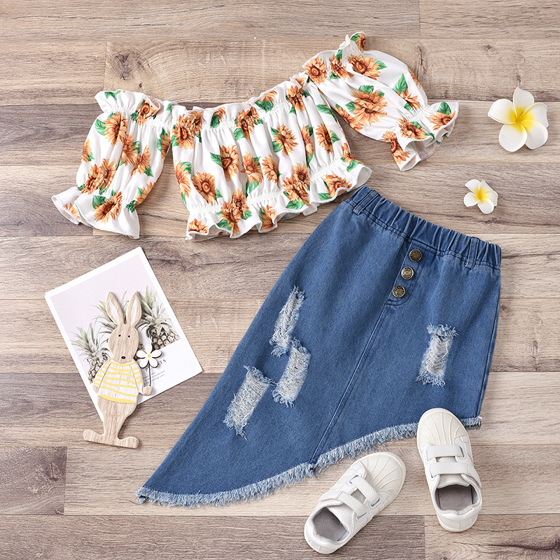kids Clothing Sets girls outfits children ruffle off shoulder Sunflower print Tops+Irregular hypotenuse Hole denim skirts 2pcs/set summer baby Clothes Z3196, 1lot=1set=tops+skirts=2pcs
kids Clothing Sets girls outfits children ruffle off shoulder Sunflower print Tops+Irregular hypotenuse Hole denim skirts 2pcs/set summer baby Clothes Z3196, 1lot=1set=tops+skirts=2pcs