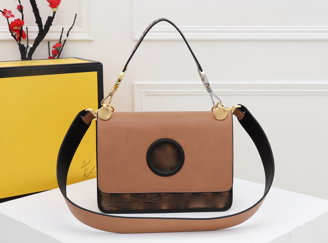 Fashion shoulder bag women evening bags designer high quality leather sense purse natural wind style ladies all match diagonal small crossbo
Fashion shoulder bag women evening bags designer high quality leather sense purse natural wind style ladies all match diagonal small crossbo