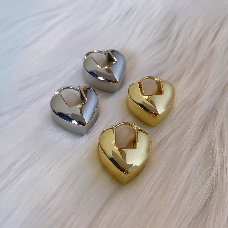 Hoop & Huggie KOFSAC Trendy Hollow Love Heart Earrings For Women Personality Metal Gold Color Ear Jewelry Cool Girl Valentine's Day Gifts
Hoop & Huggie KOFSAC Trendy Hollow Love Heart Earrings For Women Personality Metal Gold Color Ear Jewelry Cool Girl Valentine's Day Gifts