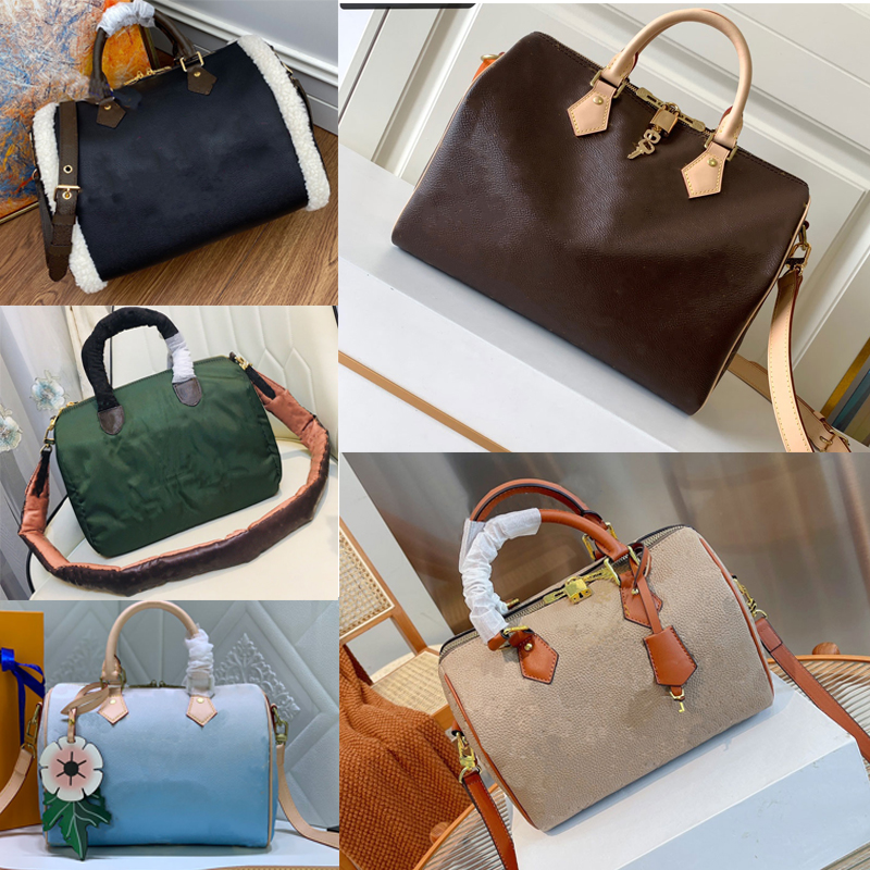 2021 speedy bandouliere 30 designer bag winter women boston velvet handbags women clutch shoulder bags, I need see other product
2021 speedy bandouliere 30 designer bag winter women boston velvet handbags women clutch shoulder bags, I need see other product