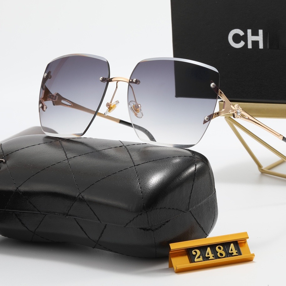 Fashion Luxurys Designer Sunglasses For Women and Men Frameless Outdoor Drive Glasses High Quality Box C
Fashion Luxurys Designer Sunglasses For Women and Men Frameless Outdoor Drive Glasses High Quality Box C