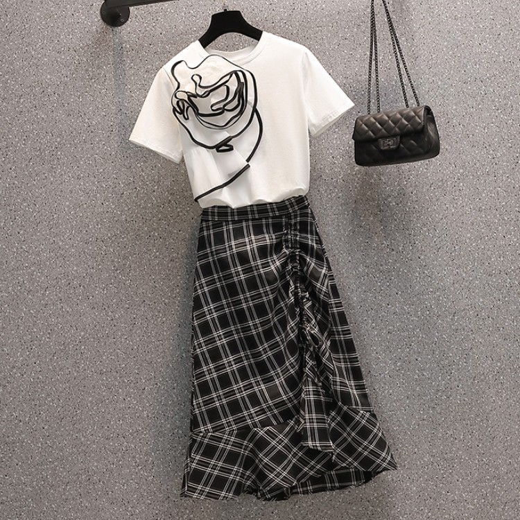 Summer Two piece set Elegant Fashion Chic Flowers T-Shirt Top + Plaid Drawstring Mermaid Skirts Office OL Casual Outfits 210518, Photo color
Summer Two piece set Elegant Fashion Chic Flowers T-Shirt Top + Plaid Drawstring Mermaid Skirts Office OL Casual Outfits 210518, Photo color