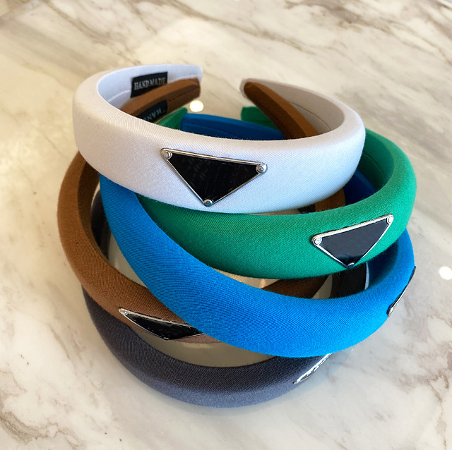 Luxury Designer Headbands Hair bands For Women Girl Brand Elastic Headband Sports Fitness Headband Head Wrap 9 color
Luxury Designer Headbands Hair bands For Women Girl Brand Elastic Headband Sports Fitness Headband Head Wrap 9 color