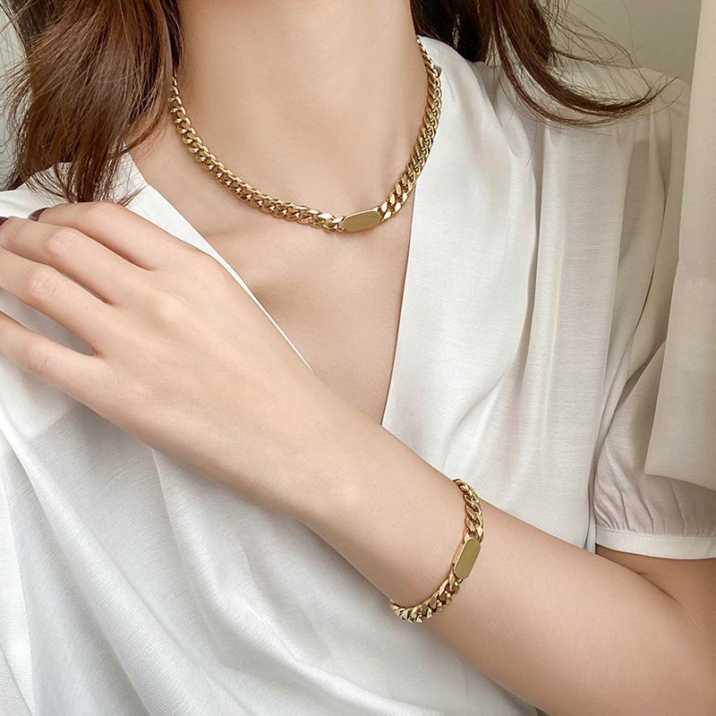 Chains Xxixx Basic Punk Hip Hop Titanium Steel Necklace Bracelet For Men And Women Link Thick Chain Chokers Vintage Gold Silver Solid
Chains Xxixx Basic Punk Hip Hop Titanium Steel Necklace Bracelet For Men And Women Link Thick Chain Chokers Vintage Gold Silver Solid