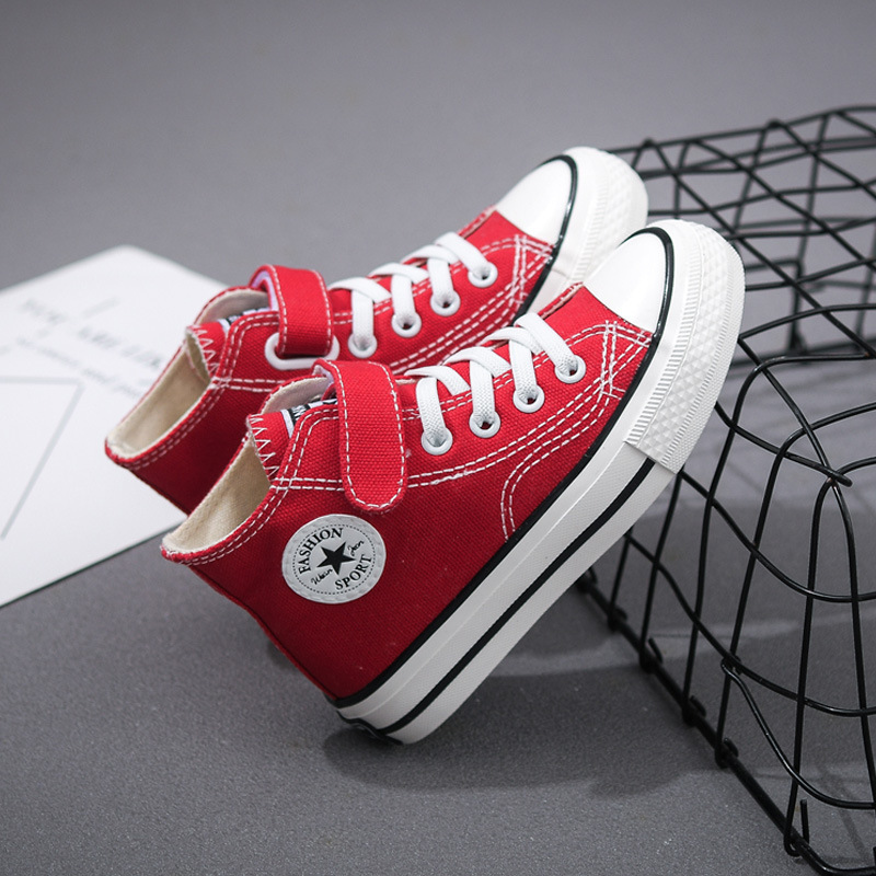 Children' high-top canvas shoes girls 2021 new spring and autumn tide breathable boys small white shoes children' shoes, Black;grey
Children' high-top canvas shoes girls 2021 new spring and autumn tide breathable boys small white shoes children' shoes, Black;grey