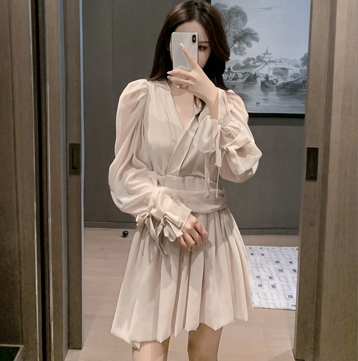 Vintage Female Elegant V-Neck Puff Long Sleeve Women High Waist Chiffon Dress Spring Fashion Pleated Vestidos femme 210519