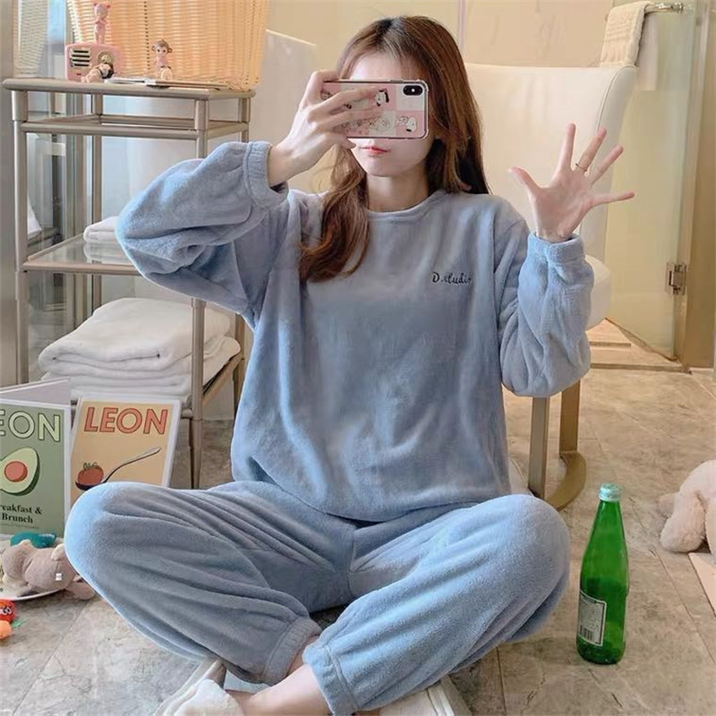 FINETOO 2 Pieces Winter Women Thicken Warm Soft Female Flannel Pajamas Set Long Sleeve Sleepwear for Girls Ladies Pyjama Q1201, Black;red
FINETOO 2 Pieces Winter Women Thicken Warm Soft Female Flannel Pajamas Set Long Sleeve Sleepwear for Girls Ladies Pyjama Q1201, Black;red