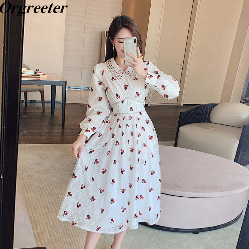 Top Quality Beaded White Long Lace Dress Women Sweet Sequins Embroidered Cherry Salim Long-sleeved Fairy Vestidso 210525
Top Quality Beaded White Long Lace Dress Women Sweet Sequins Embroidered Cherry Salim Long-sleeved Fairy Vestidso 210525