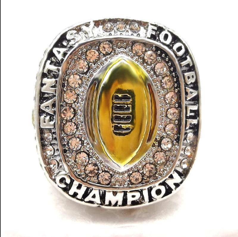 High-quality custom Fantasy Football Championship Ring Fashion Men's Sports Jewelry Classic Replica Fans Collection Gifts, Golden;silver
High-quality custom Fantasy Football Championship Ring Fashion Men's Sports Jewelry Classic Replica Fans Collection Gifts, Golden;silver