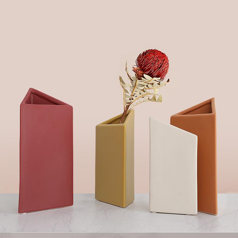 Decorative Objects & Figurines Home Decorations Accessories Nordic Geometric Polygon Ceramic Vase Room Decor Sculpture Miniature Model Deskt
Decorative Objects & Figurines Home Decorations Accessories Nordic Geometric Polygon Ceramic Vase Room Decor Sculpture Miniature Model Deskt