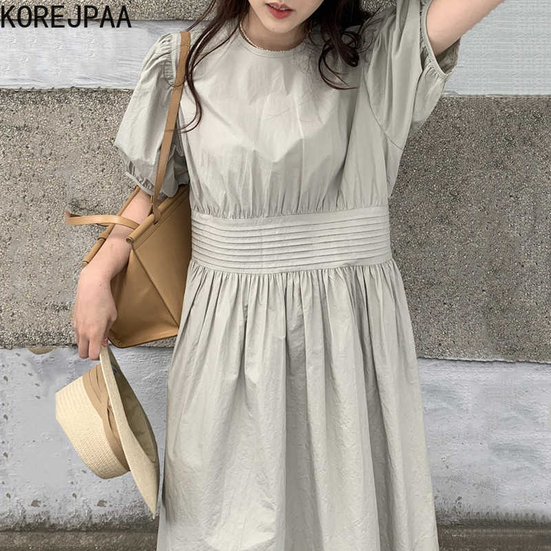 Korejpaa Women Dress Summer Temperament Round Neck Loose Wrinkled Waist Design Back Single-Breasted Puff Sleeve Vestidos 210526, Blue
Korejpaa Women Dress Summer Temperament Round Neck Loose Wrinkled Waist Design Back Single-Breasted Puff Sleeve Vestidos 210526, Blue