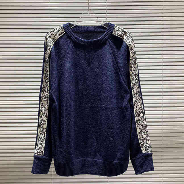 Men's Sweaters and Autumn winter dr letter printing on sleeve oblique ribbon crew neck sweater high quality mens womens navy blue OFMW, 1# packing bag
Men's Sweaters and Autumn winter dr letter printing on sleeve oblique ribbon crew neck sweater high quality mens womens navy blue OFMW, 1# packing bag