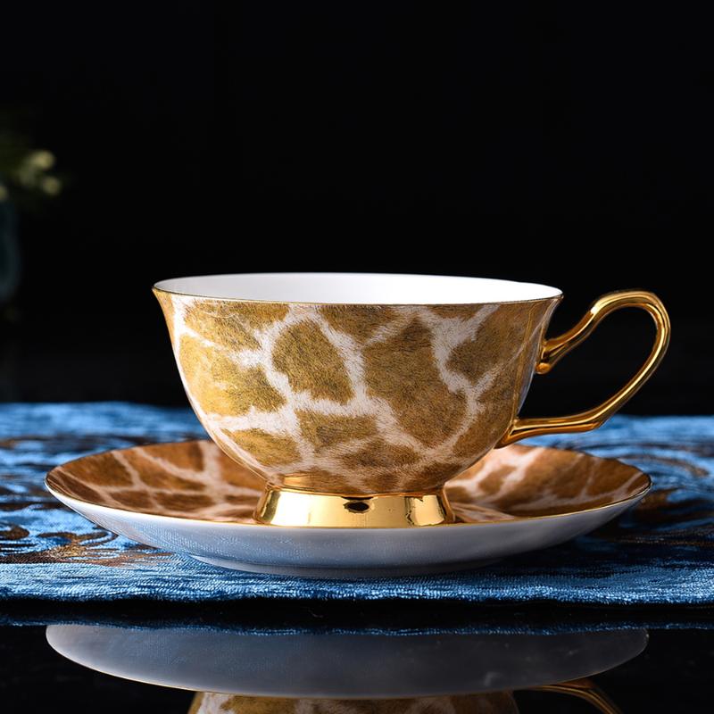 Cups & Saucers British Golden Rim Fancy Coffee Creative Deer Pattern Tea Cup And Saucer Set Ceramic Customization
Cups & Saucers British Golden Rim Fancy Coffee Creative Deer Pattern Tea Cup And Saucer Set Ceramic Customization