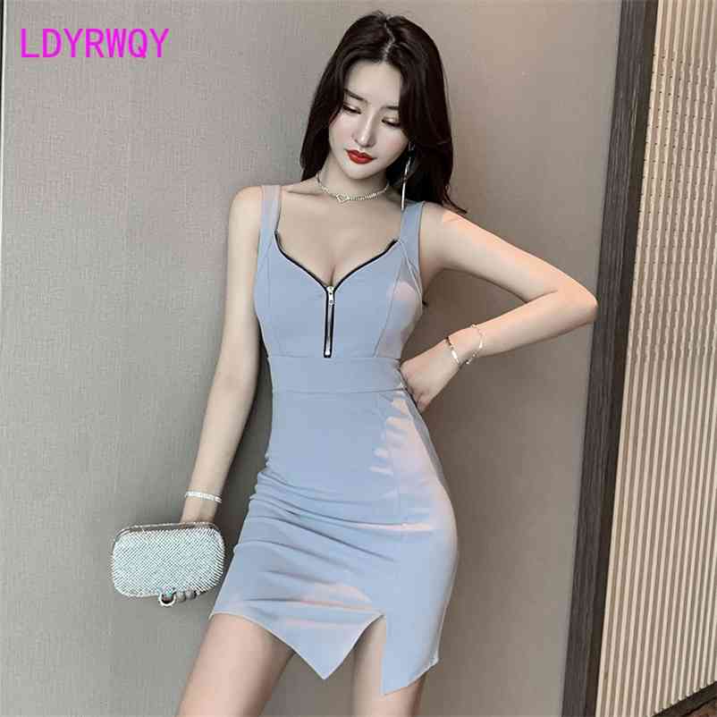 LDYRWQY Nightclub women's low-neck slim-fit bag hip split sexy dress summer Sheath Office Lady Knee-Length 210603, Black
LDYRWQY Nightclub women's low-neck slim-fit bag hip split sexy dress summer Sheath Office Lady Knee-Length 210603, Black
