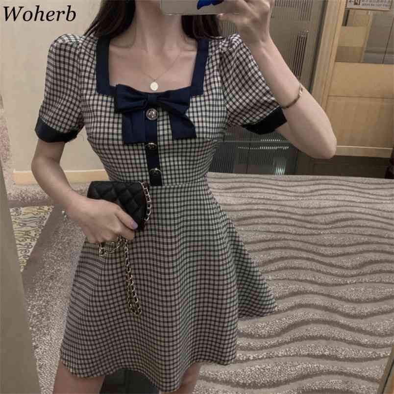 Plus Size Summer Plaid Dress Women Square Collar High Waist Short Sleeve Single Breasted Bow Vestidos Puff Dresses 210519
Plus Size Summer Plaid Dress Women Square Collar High Waist Short Sleeve Single Breasted Bow Vestidos Puff Dresses 210519