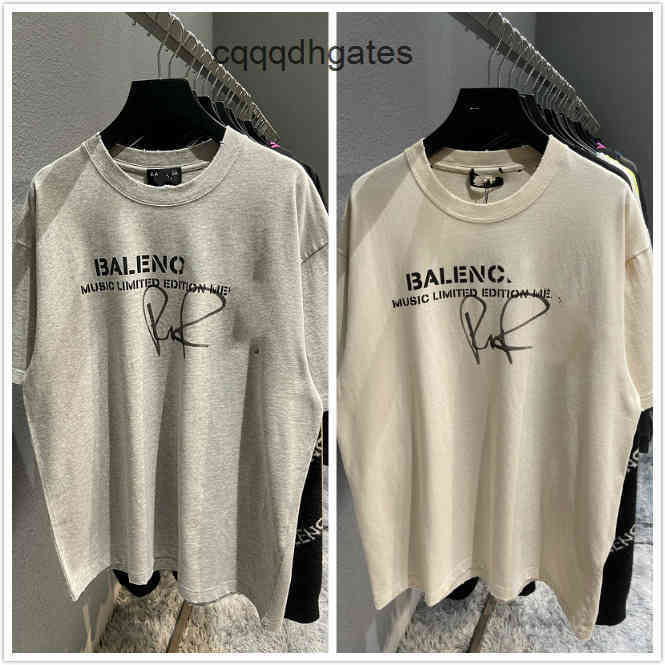 balencaigas italy brand men t shirts printing men's women's OS Paris signed joint T-shirt balencaga, Light grey
balencaigas italy brand men t shirts printing men's women's OS Paris signed joint T-shirt balencaga, Light grey