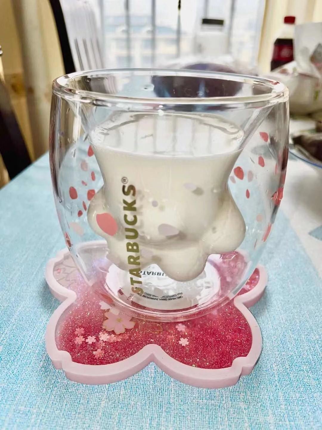 Limited Edition Starbucks Cute Cat Foot Mugs with Coaster and Lids Coffee Mug Toys Sakura 6oz Pink Double Wall Glass Cups Gift Product
Limited Edition Starbucks Cute Cat Foot Mugs with Coaster and Lids Coffee Mug Toys Sakura 6oz Pink Double Wall Glass Cups Gift Product