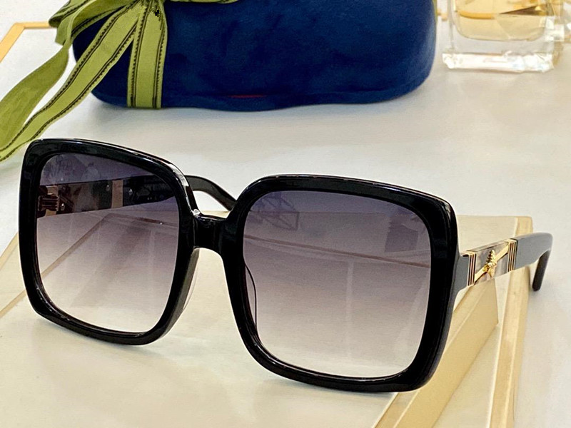 Summer Sunglasses For Men and Women style Anti-Ultraviolet Retro 0913S Plate Full Frame fashion Eyeglasses Random Box, White;black
Summer Sunglasses For Men and Women style Anti-Ultraviolet Retro 0913S Plate Full Frame fashion Eyeglasses Random Box, White;black