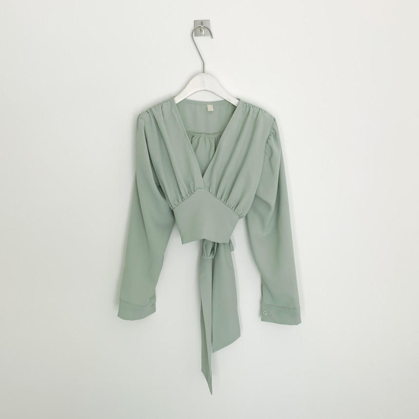 Nomikuma Chic V-neck Short Women Blouse Tops Long Sleeve Korean Solid Shirt Autumn Back Bow Bandage Sexy Blusa Femme 6C332 210427