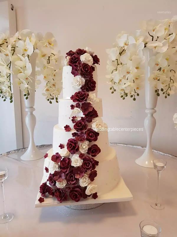 Party Decoration 10pcs )Wholesale Style White Mental Luxury Diamond Big Vase Wedding Event Rental
Party Decoration 10pcs )Wholesale Style White Mental Luxury Diamond Big Vase Wedding Event Rental