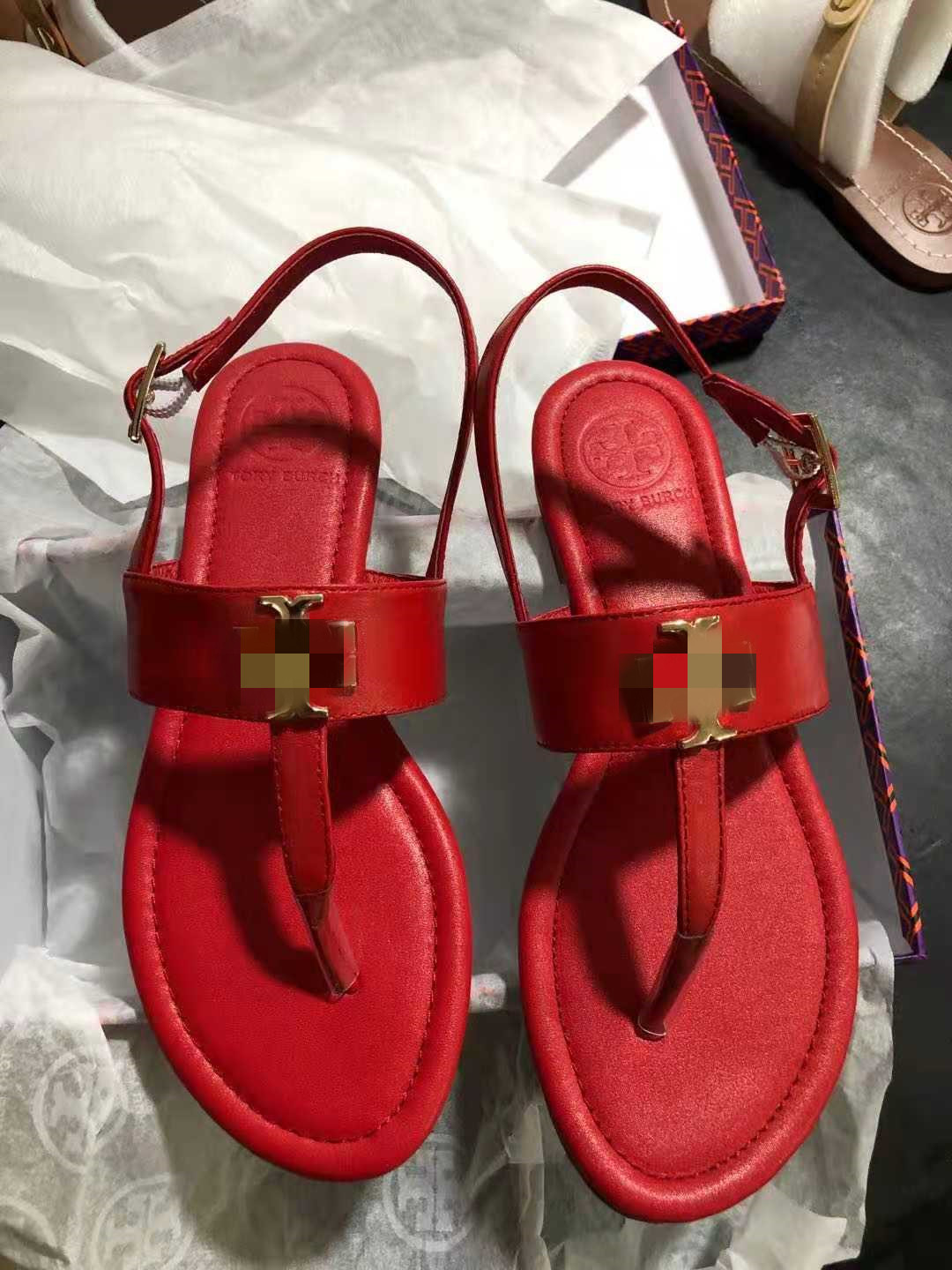 High Quality Summer Womens Flat Sandals T Type Fashion Leather Casual Shoes Women Buckle Beach Ladies Shoe, Black
High Quality Summer Womens Flat Sandals T Type Fashion Leather Casual Shoes Women Buckle Beach Ladies Shoe, Black