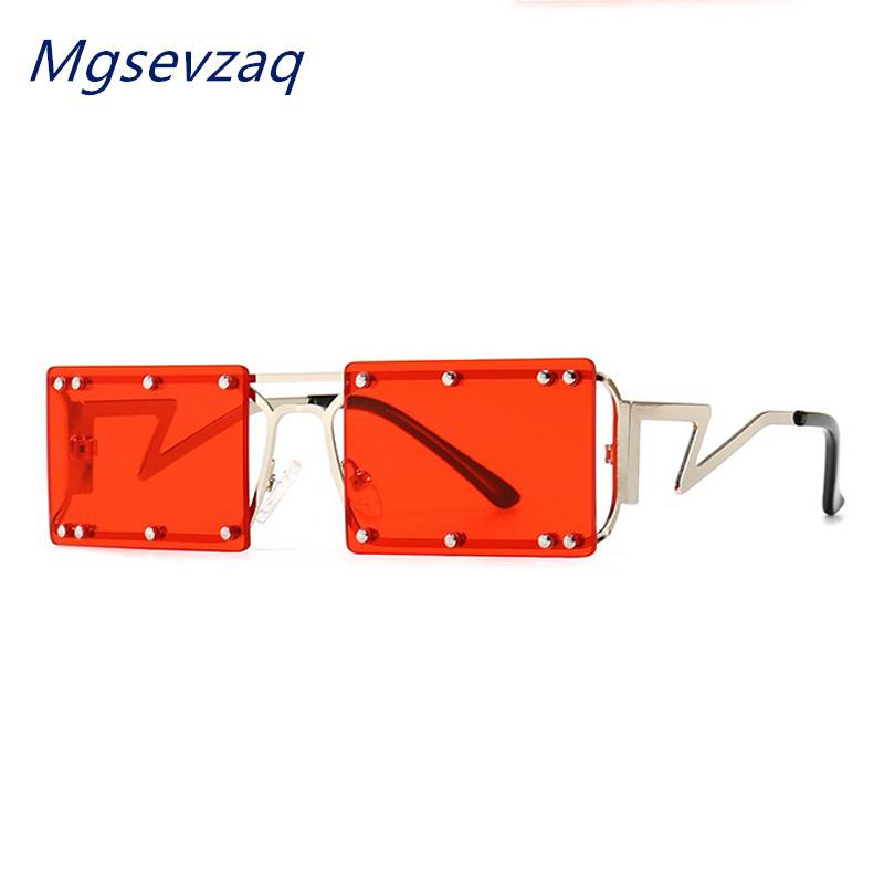 Small Frame Square Alloy Rivets Sunglasses For Women Luxury Vintage Eyeglasses Elegant Trend Fashion Black Shades, White;black
Small Frame Square Alloy Rivets Sunglasses For Women Luxury Vintage Eyeglasses Elegant Trend Fashion Black Shades, White;black