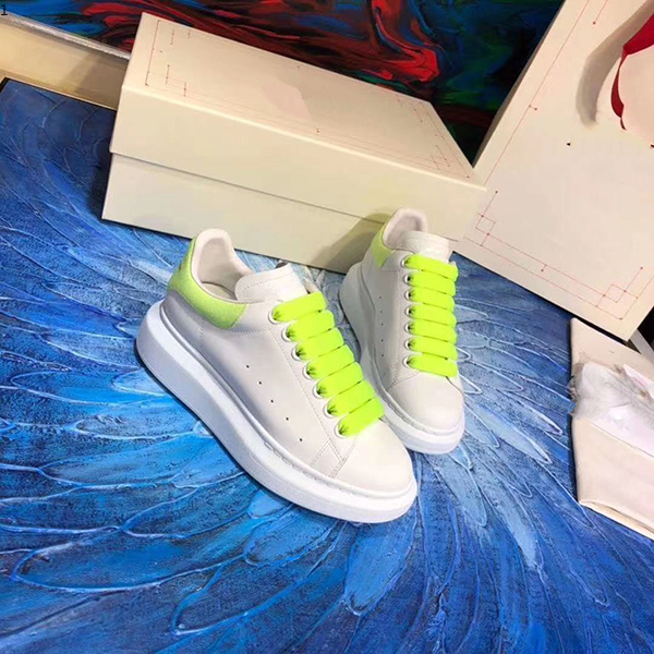 Alexander 2021 Top Quality Shoes Women Mens Trainers Leather Platform Shoe Flat Casual Party Espadrilles Vintage Suede Sneakers 05
Alexander 2021 Top Quality Shoes Women Mens Trainers Leather Platform Shoe Flat Casual Party Espadrilles Vintage Suede Sneakers 05