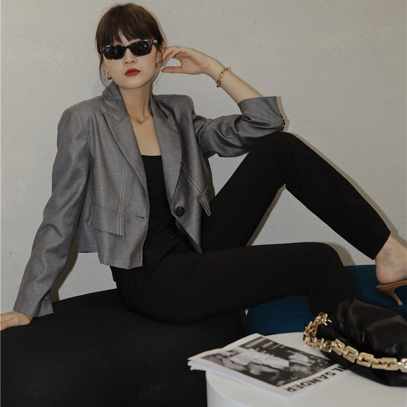 Grey Cropped Blazer Women Autumn Contrast Stitch Ladies Jacket Lapel Single Brested Short Coat Fashion 210427