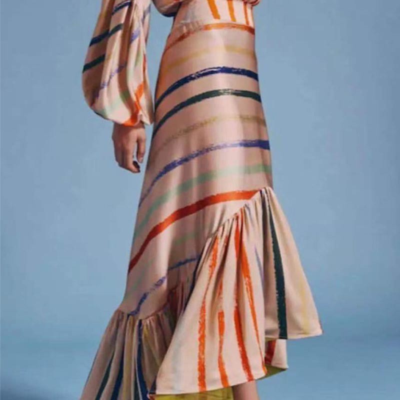 VKBN Summer Two Piece Set Top and Skirt Casual Rainbow Striped Printing Lantern Sleeve O-Neck Party Evening 210507
