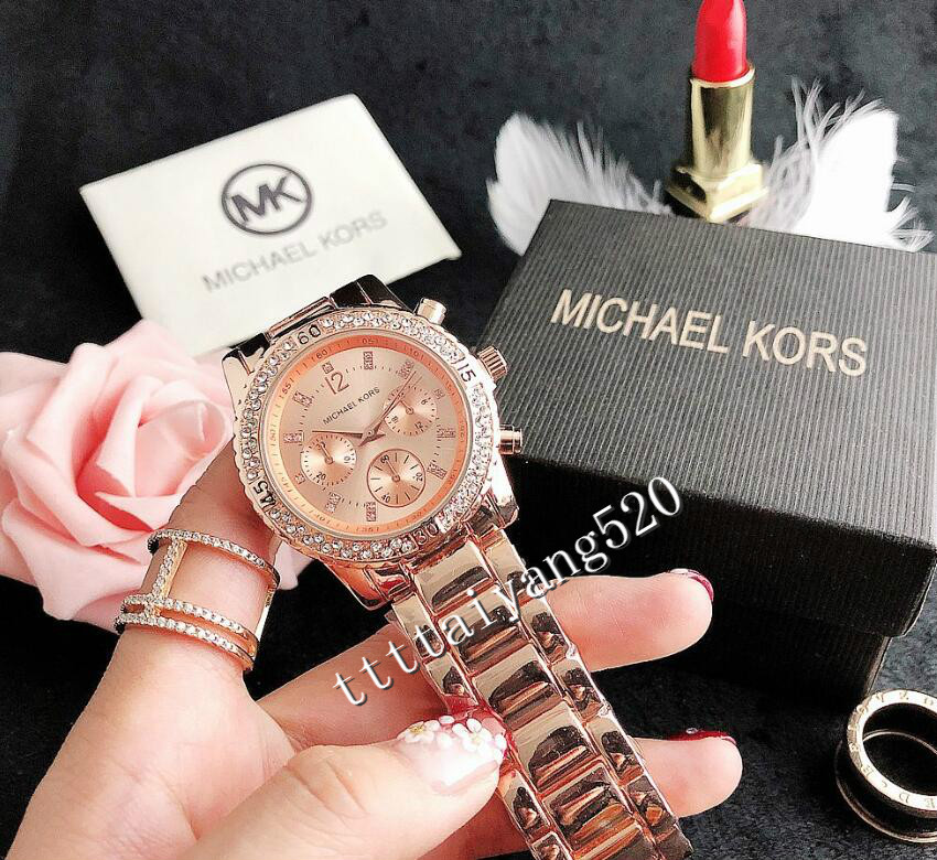 017 michaelmkkors Fashion designer Diamond Watches women Girl Big letters women Clock Wristwatch steel band watch Quartz watch men, Ombre color
017 michaelmkkors Fashion designer Diamond Watches women Girl Big letters women Clock Wristwatch steel band watch Quartz watch men, Ombre color