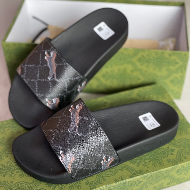 2021 Men Women sandals Ladies Flip Flops Black White Red Green Slides Shoes Flower Rubber Slides slippers snake print Slide Summer Box size 36-46 311
2021 Men Women sandals Ladies Flip Flops Black White Red Green Slides Shoes Flower Rubber Slides slippers snake print Slide Summer Box size 36-46 311