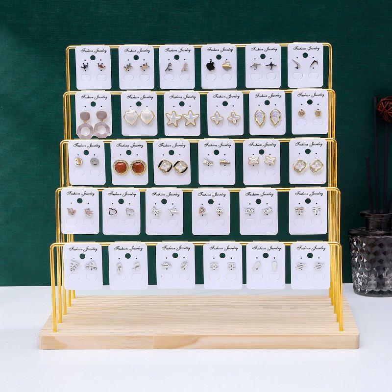 Jewelry Pouches, Bags Wrought Iron Earring Display Stand Household Earrings Can Hang Cardboard Ear Clips Live, Pink;blue
Jewelry Pouches, Bags Wrought Iron Earring Display Stand Household Earrings Can Hang Cardboard Ear Clips Live, Pink;blue