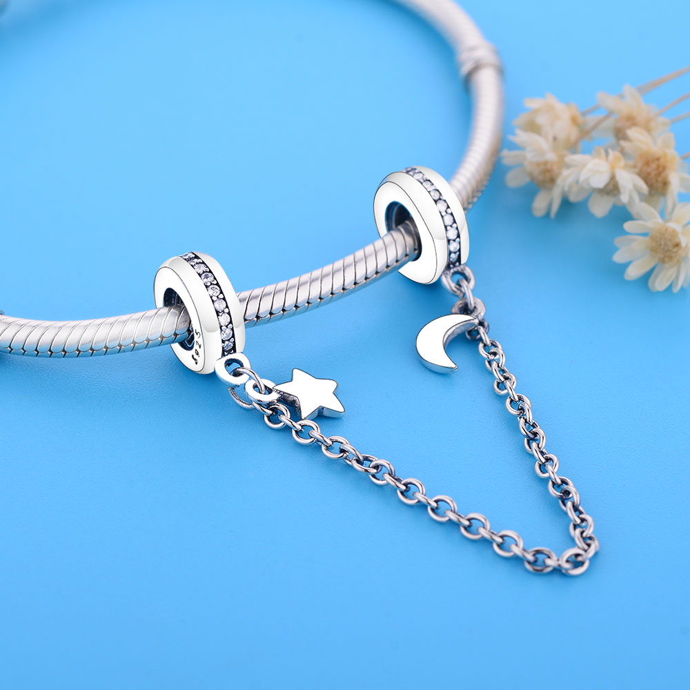 Authentic 925 Sterling Silver Moon Star Dangle Safety Chain Beads Fit Original Brand Charm Bracelet DIY Jewelry Making Berloque