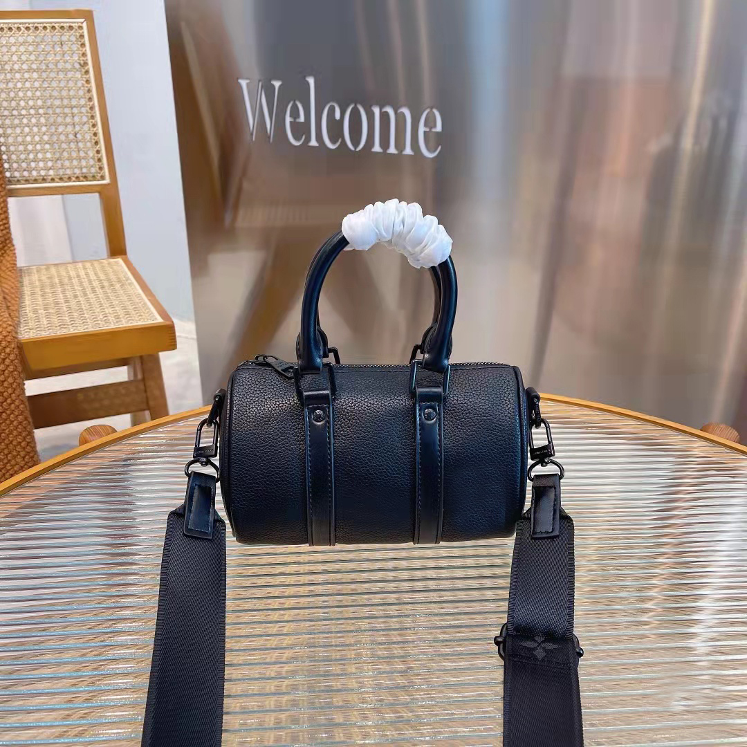 Speedy nano pillow bag Retiro handbag classic elegant high-end designer shoulderbag messenger bags handbags size 20*9*10, This supplement will not be shipped
Speedy nano pillow bag Retiro handbag classic elegant high-end designer shoulderbag messenger bags handbags size 20*9*10, This supplement will not be shipped