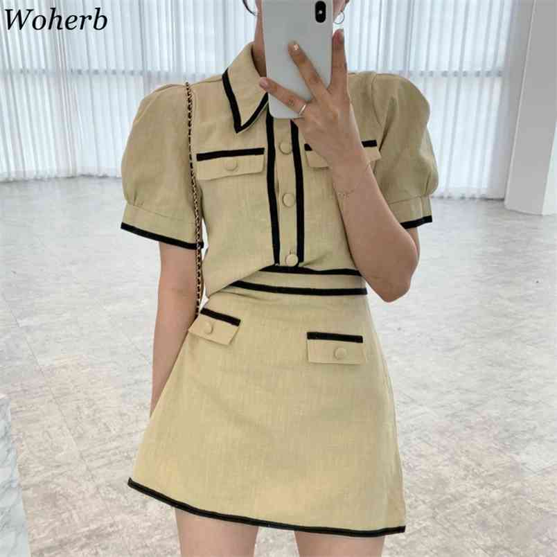 Korean Chic Two Pieces Set Women Short Puff Sleeve Blouse + High Waist Mini Skirts Summer Elegant Office Lady Outfit 210519, Khaki skirts only
Korean Chic Two Pieces Set Women Short Puff Sleeve Blouse + High Waist Mini Skirts Summer Elegant Office Lady Outfit 210519, Khaki skirts only