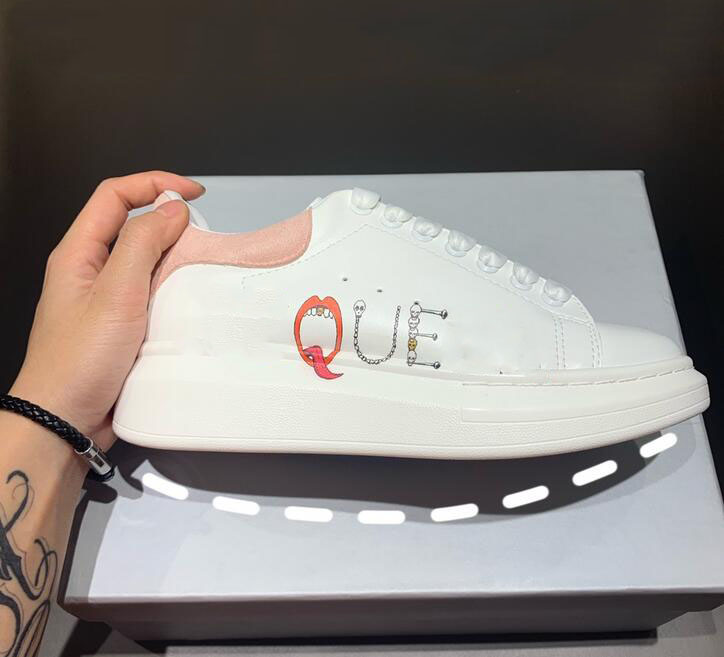 Men's and women's fashion height-increasing shoes 3D printing logo platform shoes top quality genuine leather white shoes classic style
Men's and women's fashion height-increasing shoes 3D printing logo platform shoes top quality genuine leather white shoes classic style