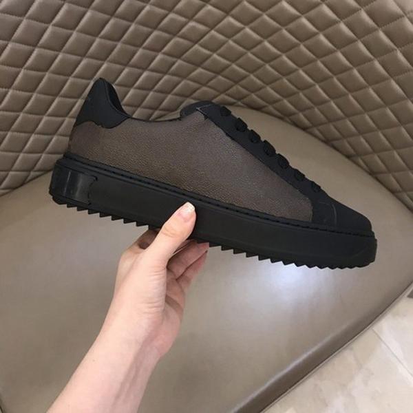 Top Quality real leather lace-up low-top casual Single shoes for men Fashion shoes for man original outsole with box 38-46
Top Quality real leather lace-up low-top casual Single shoes for men Fashion shoes for man original outsole with box 38-46